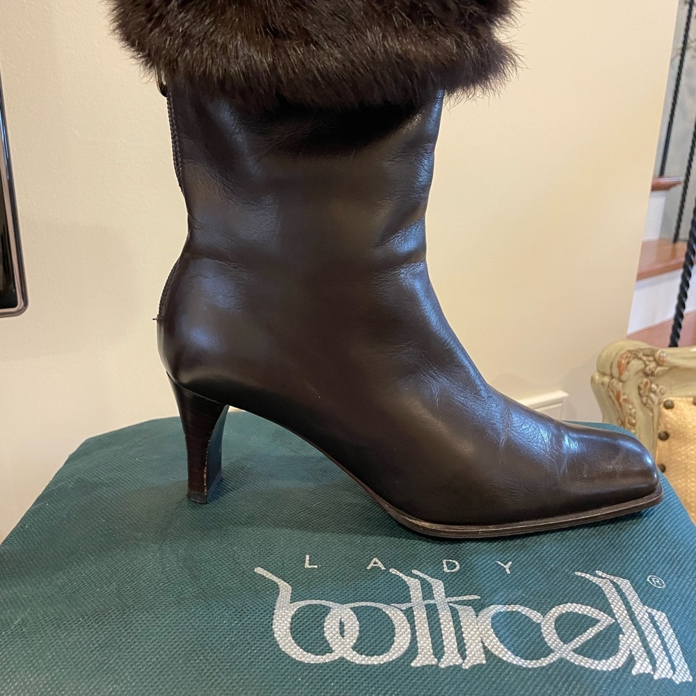 Made in Italy - Botticelli chocolate brown Leather Boots with mink trim. - Picture 4 of 7
